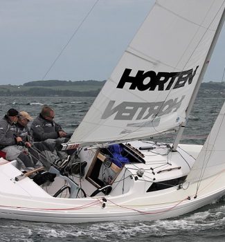Nyrenoveret H-båd sælges i Aarhus