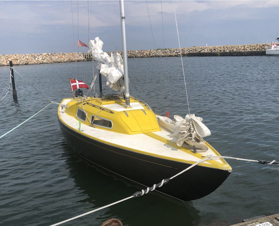 H-båd sælges ⛵️ ( Den Gule Enke )